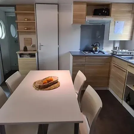 Confortable A Avec Piscine Partagee Holiday home *